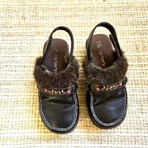 Carter's Toddler Fuzzy Embroidered Mules Adjustable Velcro Strap Size 10